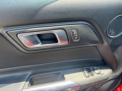 2021 Ford Mustang EcoBoost