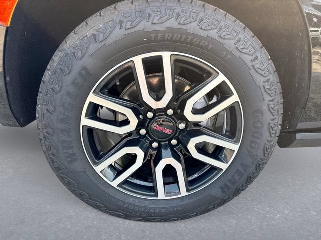 2023 GMC Yukon AT4