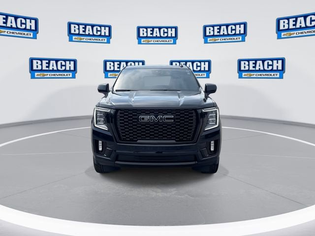 2023 GMC Yukon XL SLE
