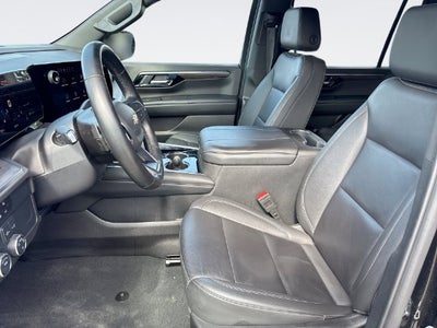 2025 Chevrolet Suburban LT