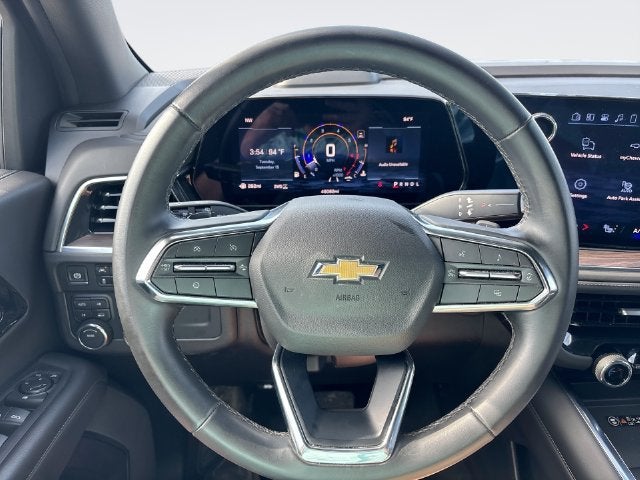 2025 Chevrolet Suburban LT