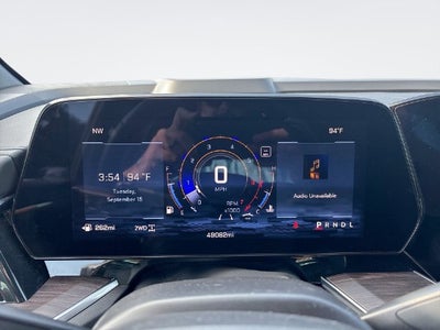 2025 Chevrolet Suburban LT