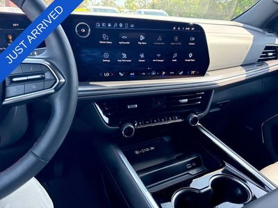 2025 Chevrolet Suburban RST