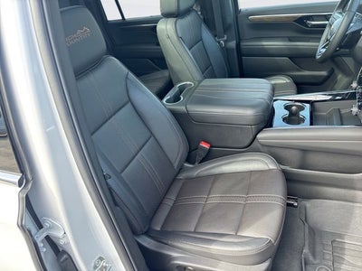 2025 Chevrolet Suburban High Country