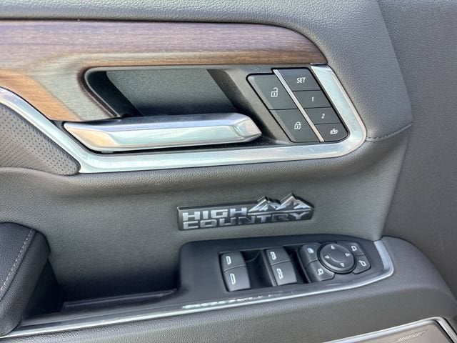 2022 Chevrolet Silverado 1500 High Country