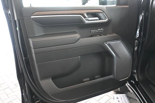 2025 Chevrolet Silverado 1500 High Country