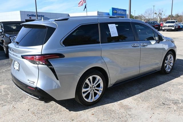 2021 Toyota Sienna Limited