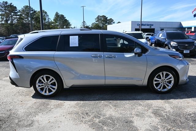 2021 Toyota Sienna Limited