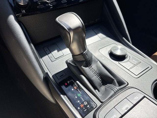 2024 Lexus IS IS 350 F SPORT Design