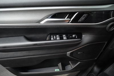 2025 Jeep Wagoneer Series II Carbide