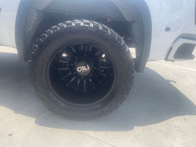 2022 Chevrolet Silverado 3500 HD High Country DRW