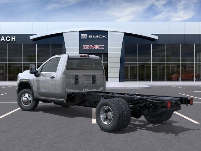 2026 GMC Sierra 3500 HD Chassis Cab Pro