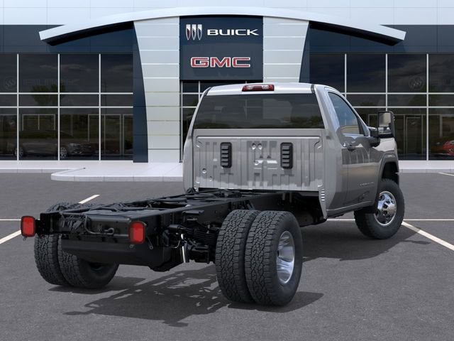 2026 GMC Sierra 3500 HD Chassis Cab Pro
