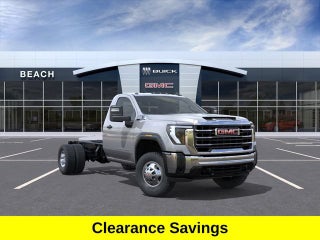2026 GMC Sierra 3500 HD Chassis Cab Pro