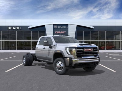 2026 GMC Sierra 3500 HD Chassis Cab Pro
