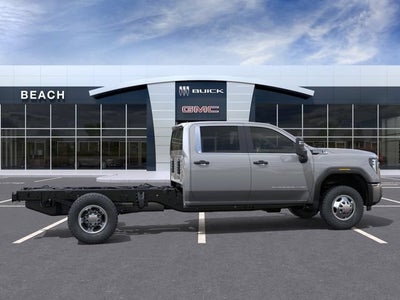 2026 GMC Sierra 3500 HD Chassis Cab Pro
