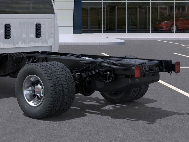 2026 GMC Sierra 3500 HD Chassis Cab Pro