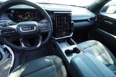 2024 GMC Acadia AT4