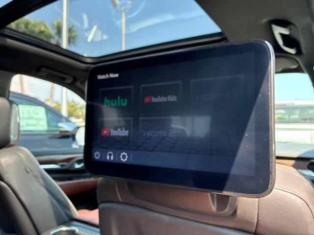 2023 GMC Yukon Denali Ultimate
