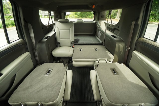 2024 GMC Yukon XL SLT