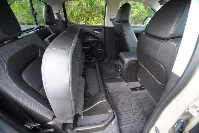 2022 GMC Canyon AT4 - Leather