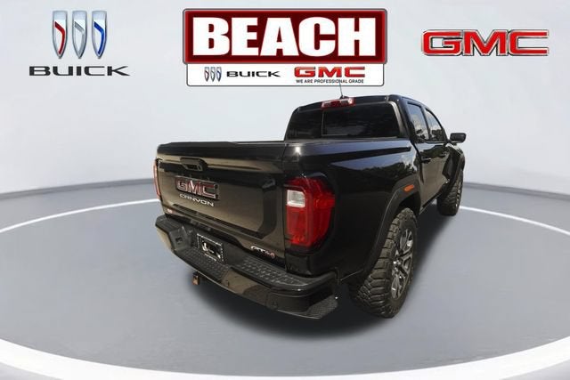 2024 GMC Canyon AT4