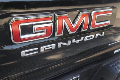 2024 GMC Canyon AT4