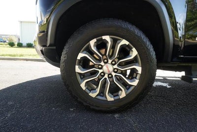 2023 GMC Canyon Denali