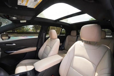 2024 Cadillac XT4 Premium Luxury