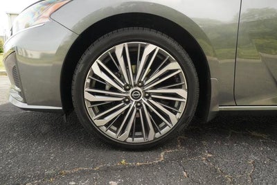 2023 Nissan Altima 2.5 SL