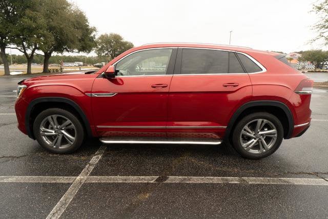 2024 Volkswagen Atlas Cross Sport 2.0T SEL R-Line