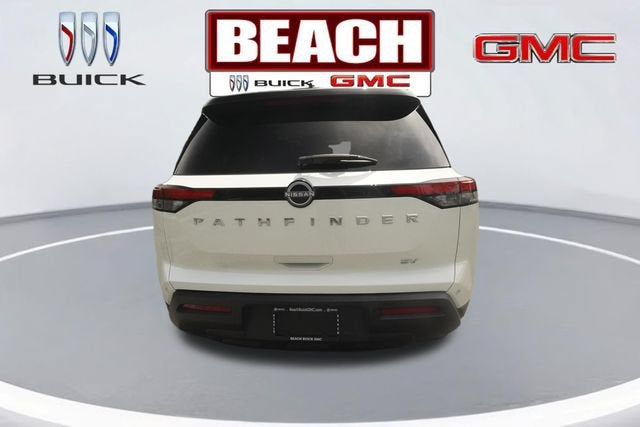 2024 Nissan Pathfinder SV