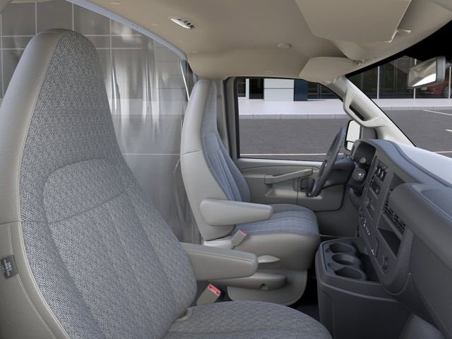 2026 GMC Savana Cutaway 3500 1WT