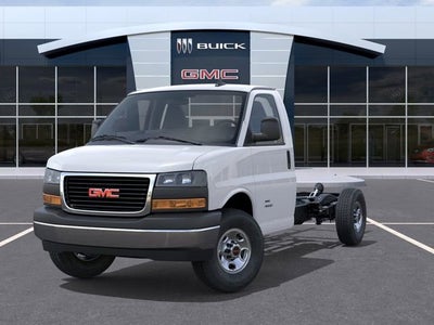 2026 GMC Savana Cutaway 3500 1WT