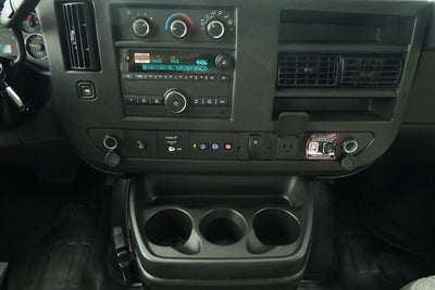 2025 GMC Savana Cutaway 3500 1WT