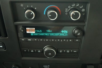 2025 GMC Savana Cutaway 3500 1WT