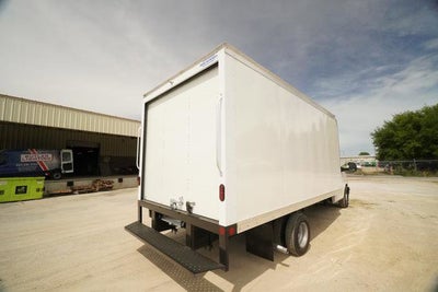 2026 GMC Savana Cutaway 3500 1WT
