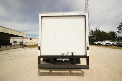 2026 GMC Savana Cutaway 3500 1WT