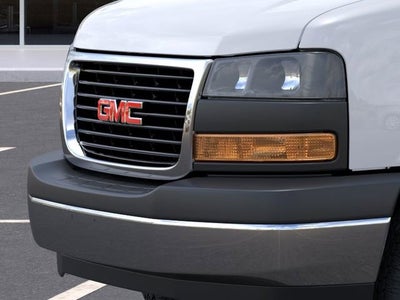 2026 GMC Savana Cutaway 3500 1WT