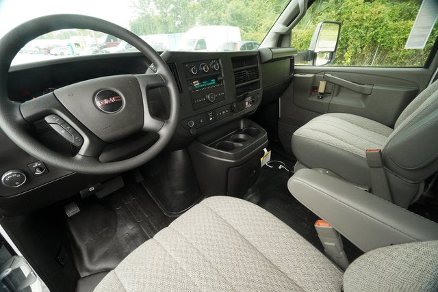 2026 GMC Savana Cutaway 4500 2WT