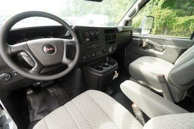 2026 GMC Savana Cutaway 4500 2WT