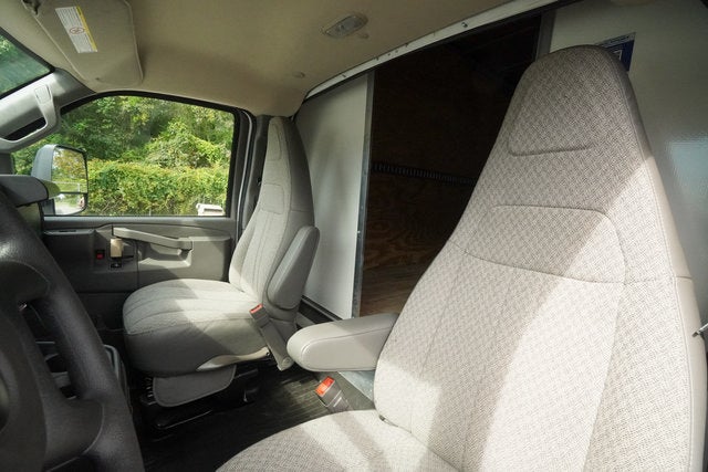 2026 GMC Savana Cutaway 4500 2WT