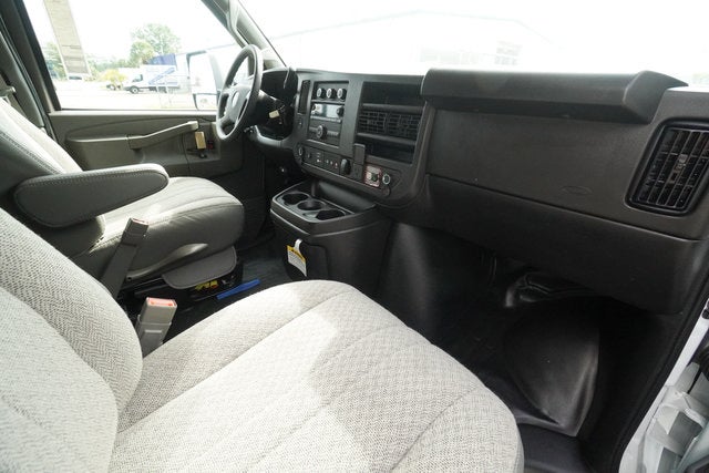 2026 GMC Savana Cutaway 4500 2WT