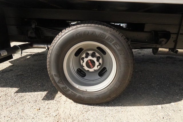 2026 GMC Savana Cutaway 4500 2WT