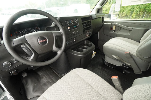 2026 GMC Savana Cutaway 4500 2WT