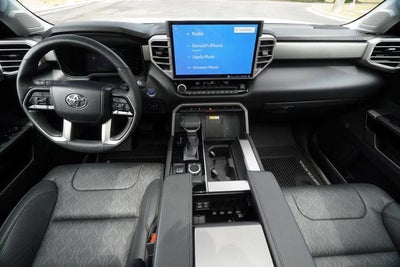 2024 Toyota Sequoia SR5