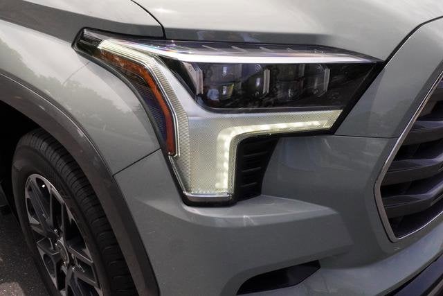 2024 Toyota Sequoia SR5
