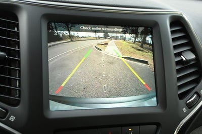 2022 Jeep Cherokee Latitude Lux