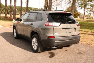2022 Jeep Cherokee Latitude Lux