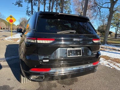 2022 Jeep Grand Cherokee Overland